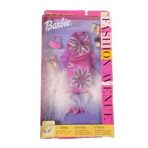 BARBIE Vintage 2002 Fashion Avenue Purple Glitter Dress Feather Boa Outfit NIB